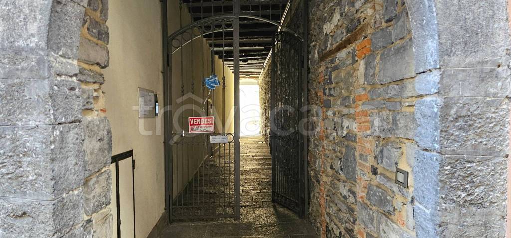 appartamento in vendita a Bellano