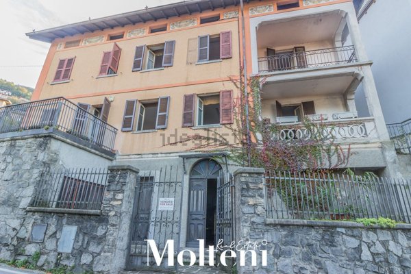 casa indipendente in vendita a Bellano