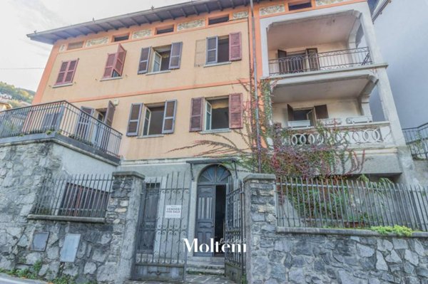 casa indipendente in vendita a Bellano