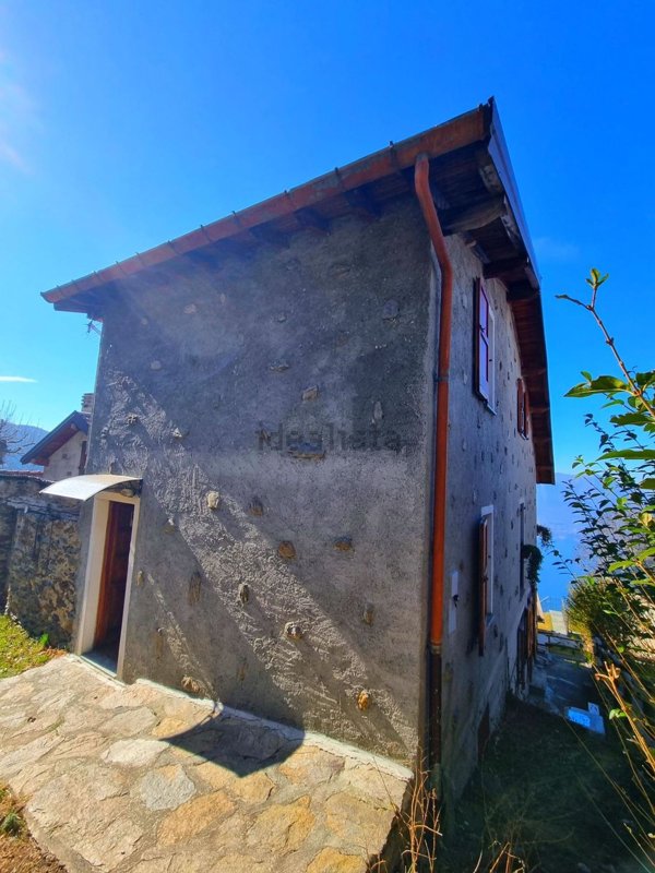 appartamento in vendita a Bellano