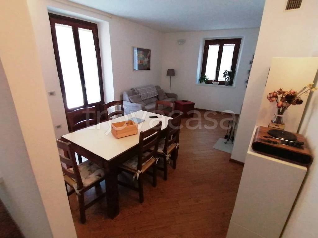 appartamento in vendita a Bellano
