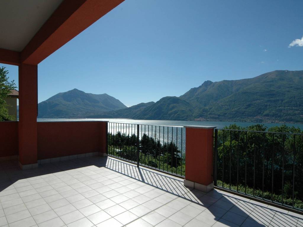 appartamento in vendita a Bellano