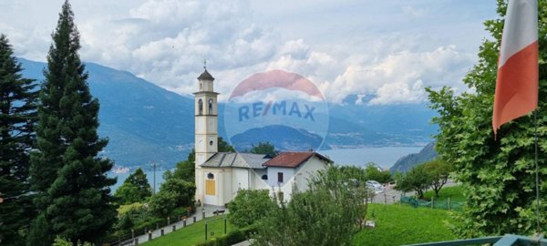 casa indipendente in vendita a Bellano in zona Pradello