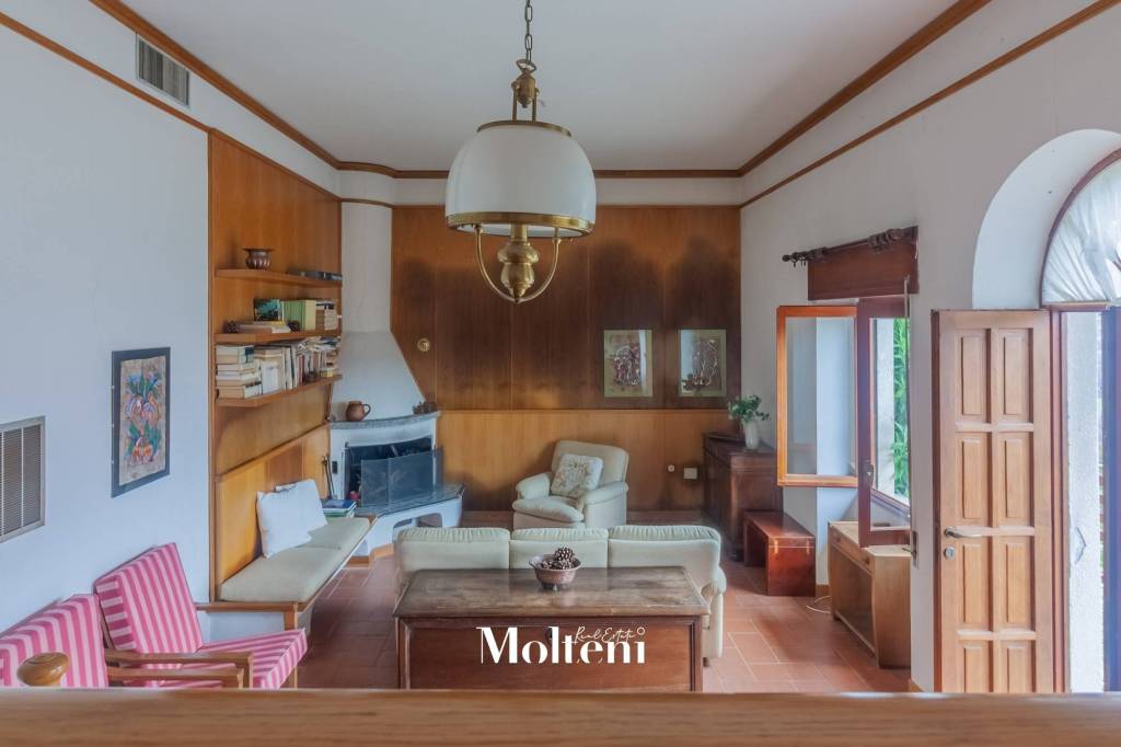 casa indipendente in vendita a Bellano in zona Vendrogno