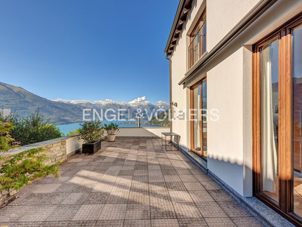 casa indipendente in vendita a Bellano in zona Biosio