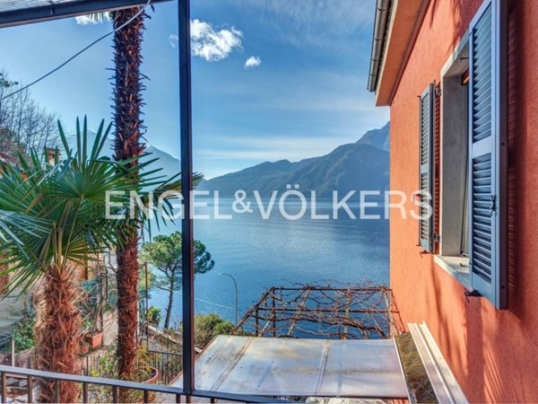 casa indipendente in vendita a Bellano