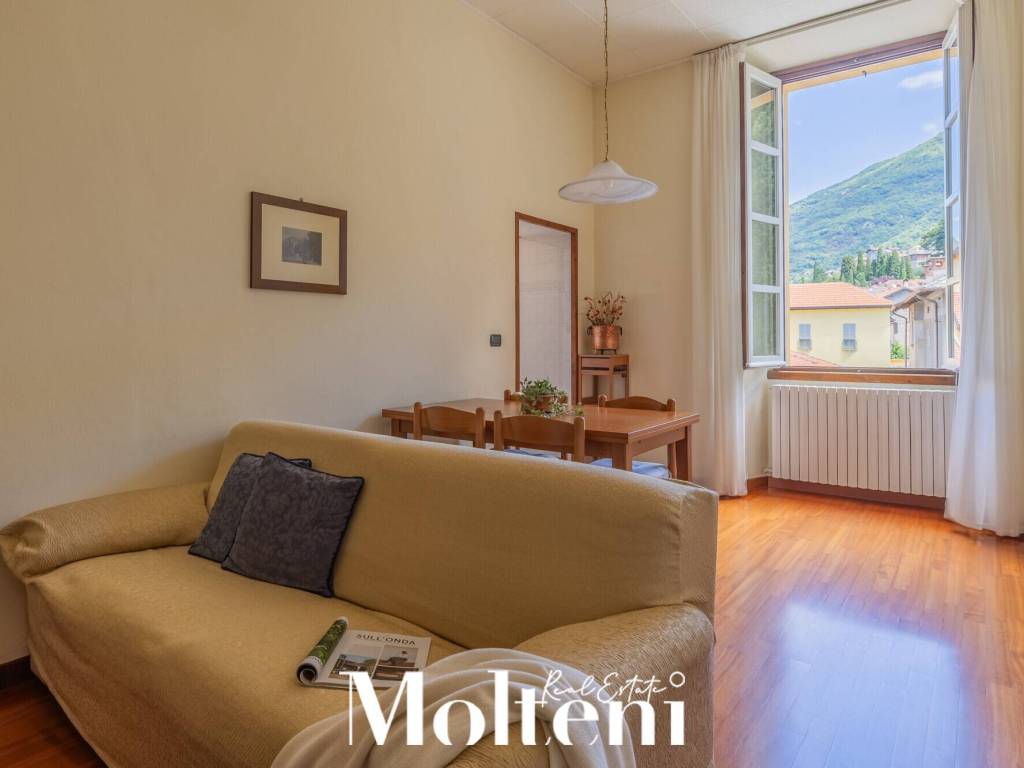 appartamento in vendita a Bellano in zona Ombriaco