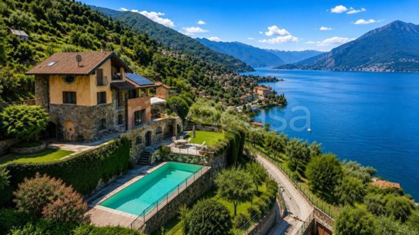 casa indipendente in vendita a Bellano in zona Sanico