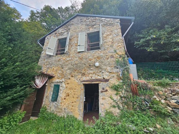 casa indipendente in vendita a Bellano in zona Rivalba