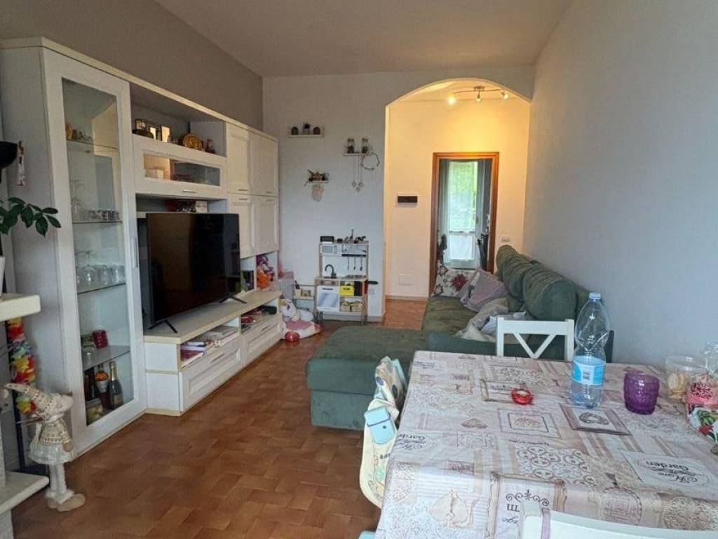 appartamento in vendita a Bellano in zona Ombriaco