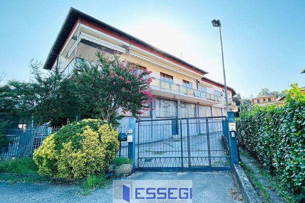 casa indipendente in vendita a Bosisio Parini