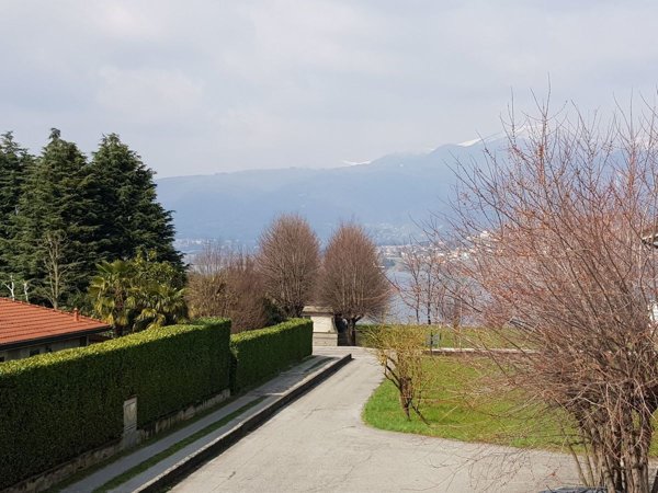 appartamento in vendita a Bosisio Parini