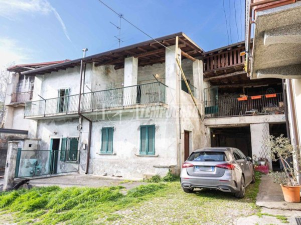 casa indipendente in vendita a Bosisio Parini