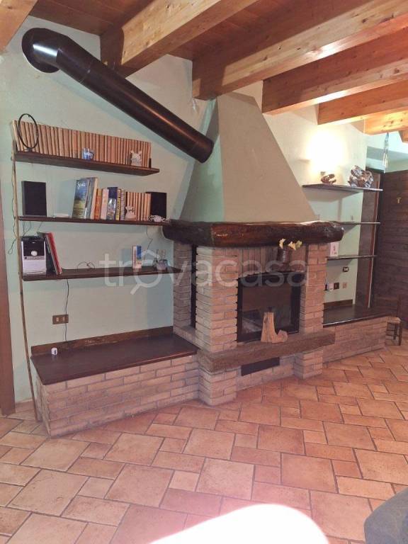 appartamento in vendita a Bosisio Parini
