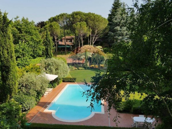 casa indipendente in vendita a Bosisio Parini