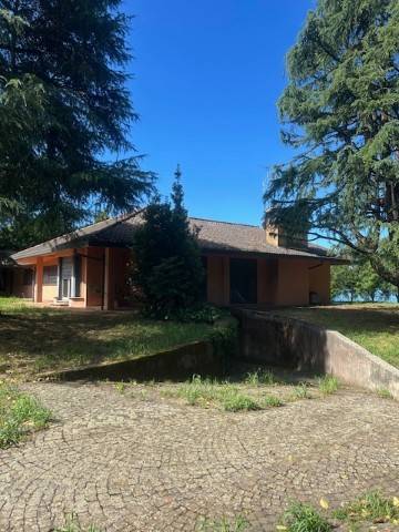 casa indipendente in vendita a Bosisio Parini