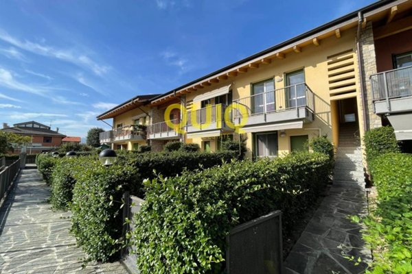 appartamento in vendita a Bosisio Parini