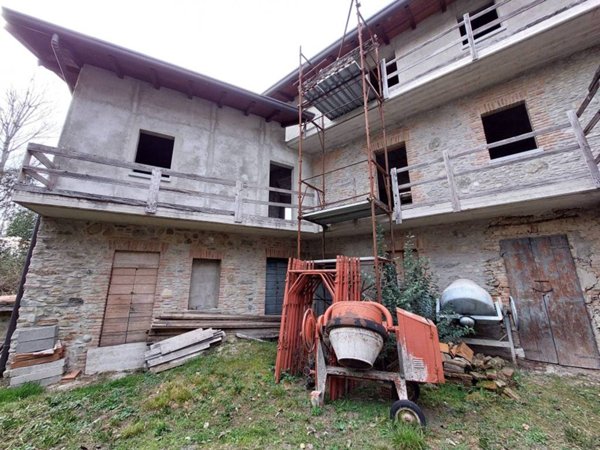 casa indipendente in vendita a Bosisio Parini