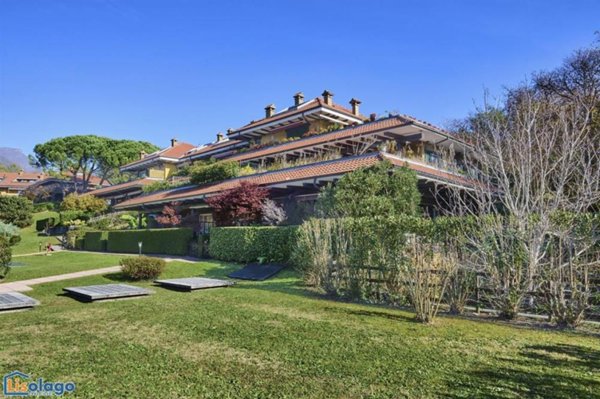 appartamento in vendita a Bosisio Parini