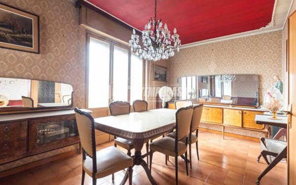 appartamento in vendita a Bosisio Parini