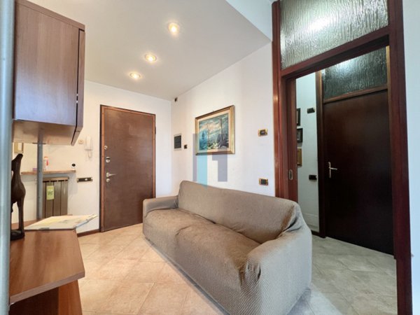 appartamento in vendita a Bosisio Parini