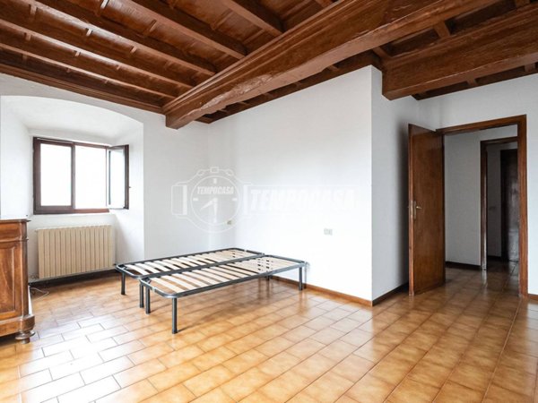 appartamento in vendita a Bosisio Parini