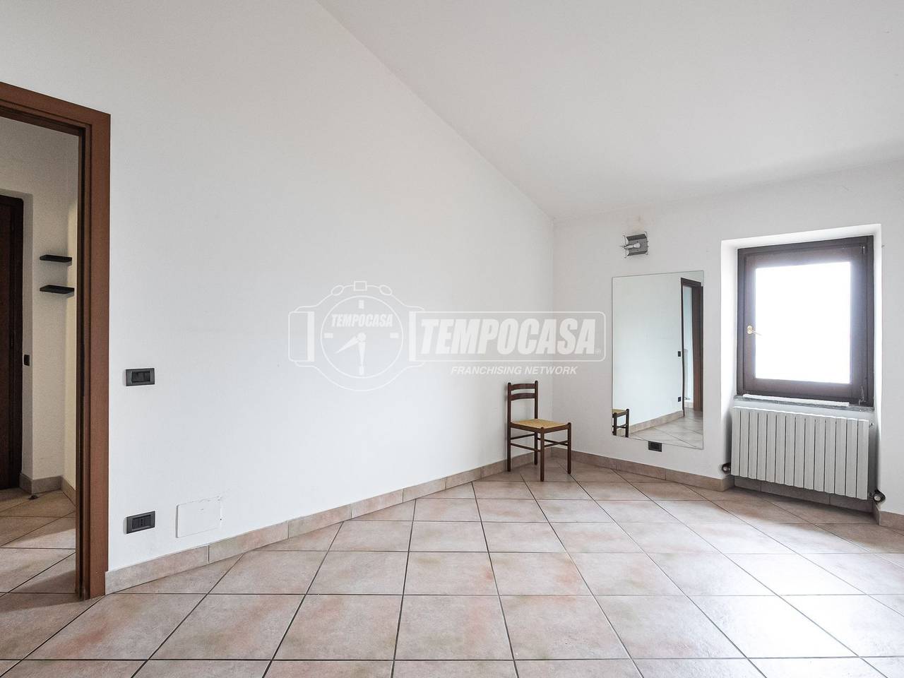 appartamento in vendita a Bosisio Parini