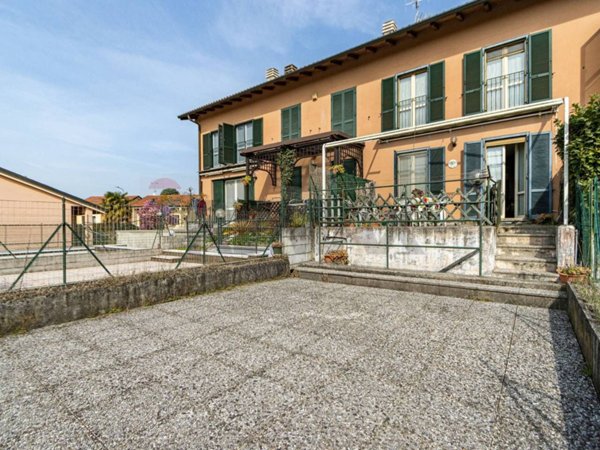 casa indipendente in vendita a Bosisio Parini