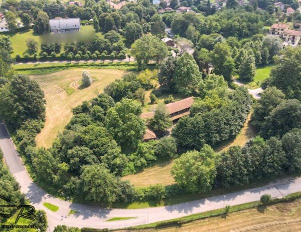 casa indipendente in vendita a Bosisio Parini