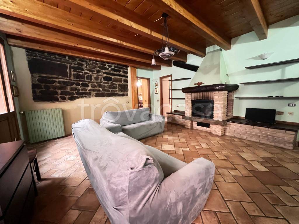 appartamento in vendita a Bosisio Parini