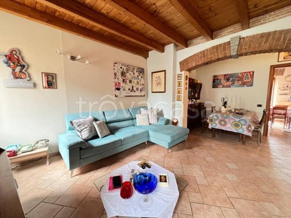 appartamento in vendita a Bosisio Parini