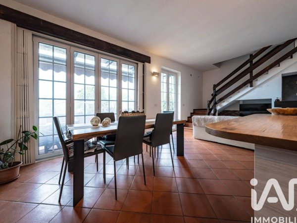 casa indipendente in vendita a Bosisio Parini