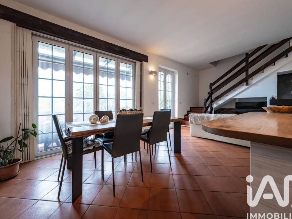 casa indipendente in vendita a Bosisio Parini