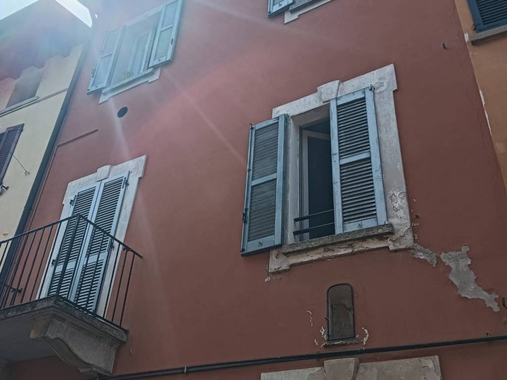 appartamento in vendita a Bosisio Parini