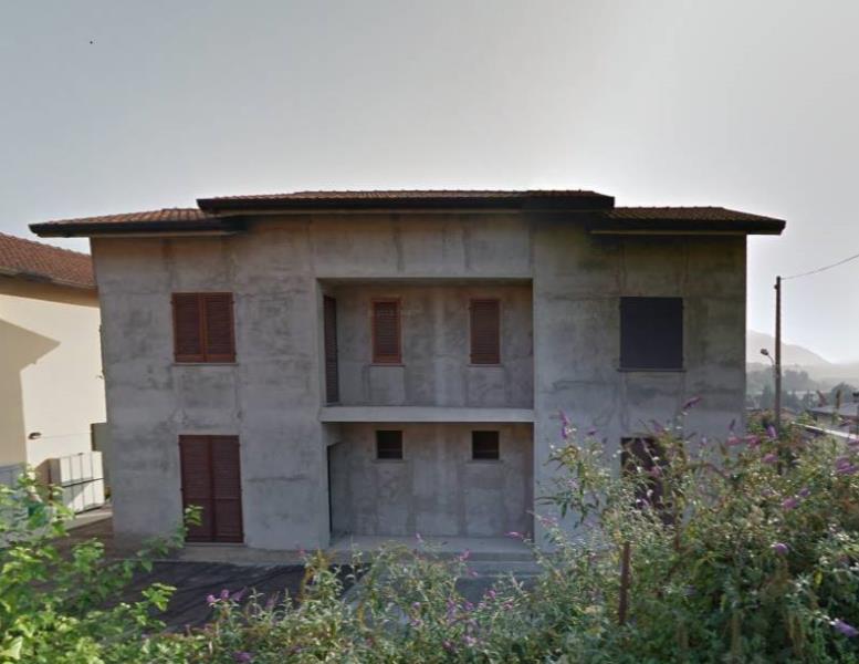 casa indipendente in vendita a Brivio