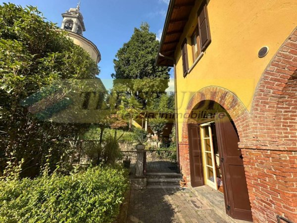 appartamento in vendita a Brivio