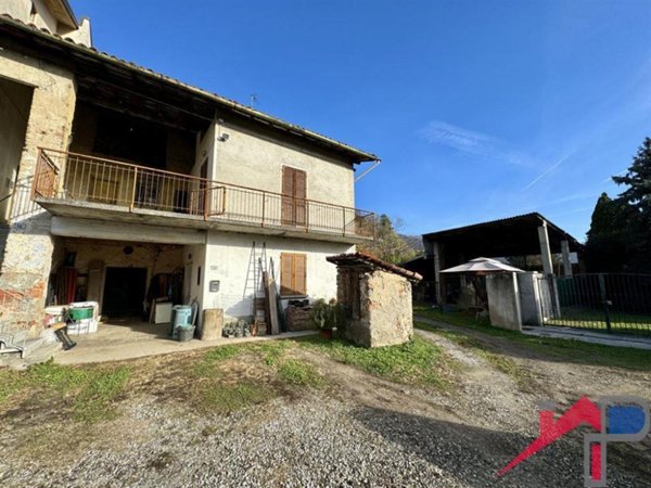 casa semindipendente in vendita a Brivio
