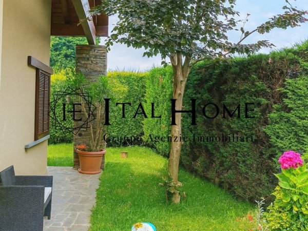 casa indipendente in vendita a Brivio