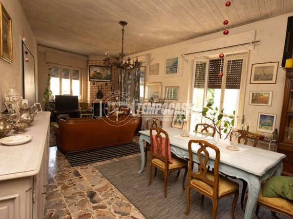 casa indipendente in vendita a Brivio