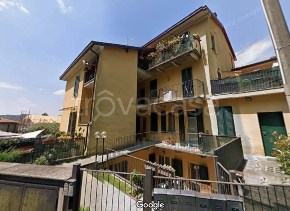appartamento in vendita a Brivio
