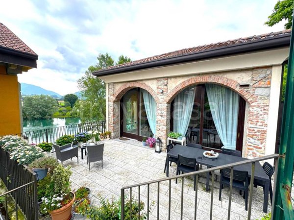 appartamento in vendita a Brivio
