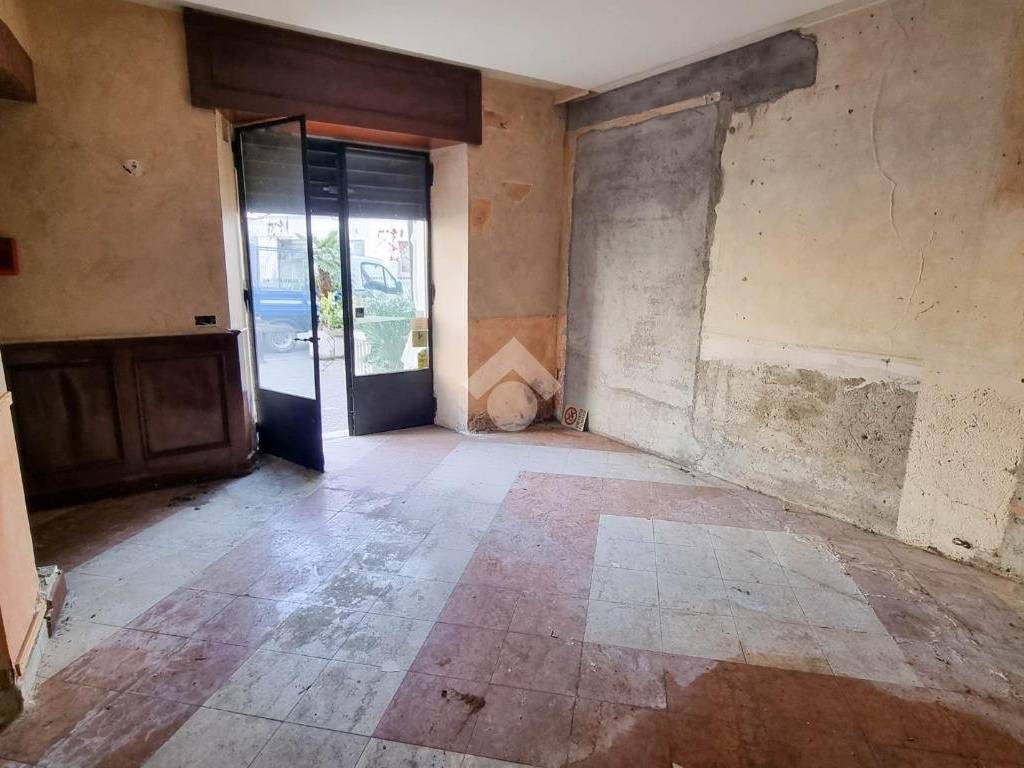 negozio in vendita a Brivio