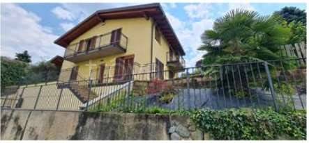 casa indipendente in vendita a Brivio