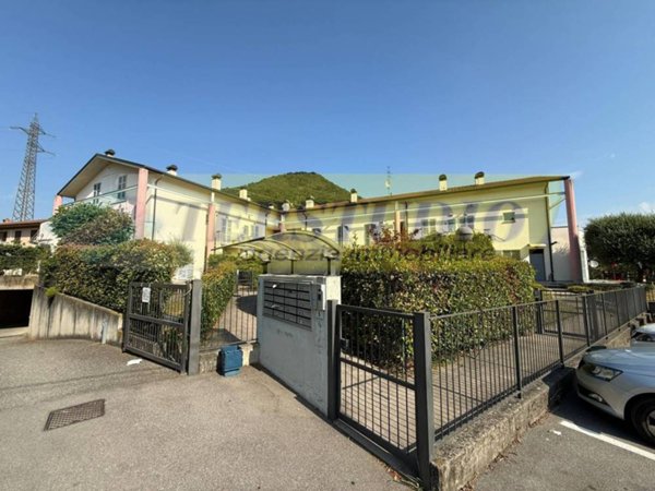 appartamento in vendita a Brivio