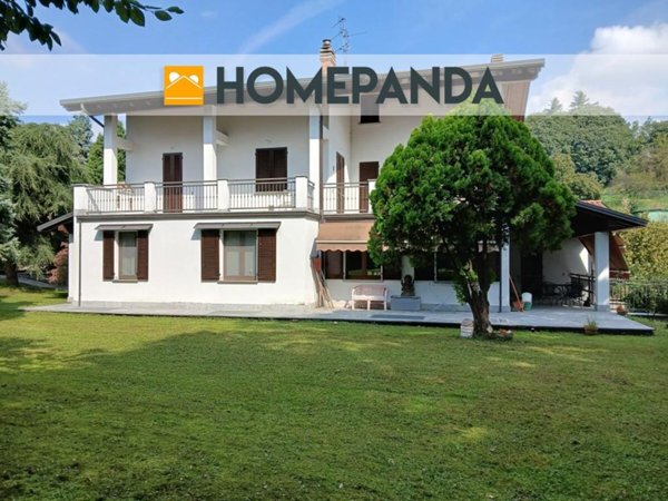 casa indipendente in vendita a Brivio