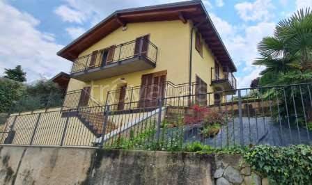 casa indipendente in vendita a Brivio