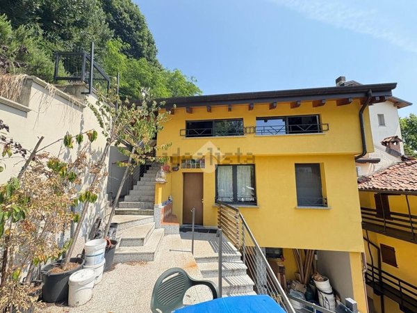 casa indipendente in vendita a Brivio in zona Toffo