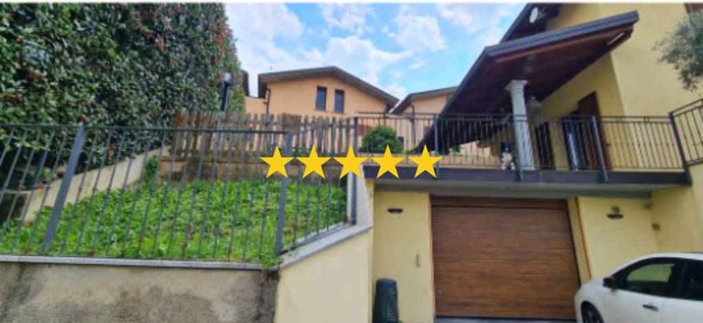 casa indipendente in vendita a Brivio
