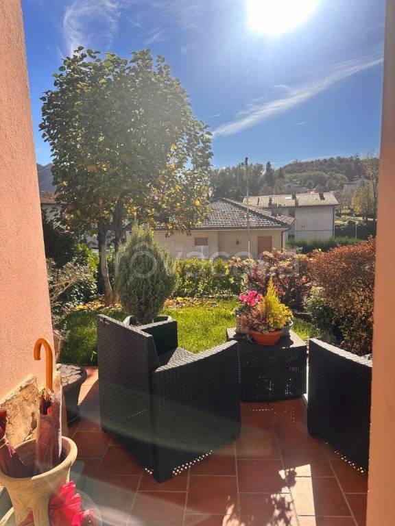casa indipendente in vendita a Brivio