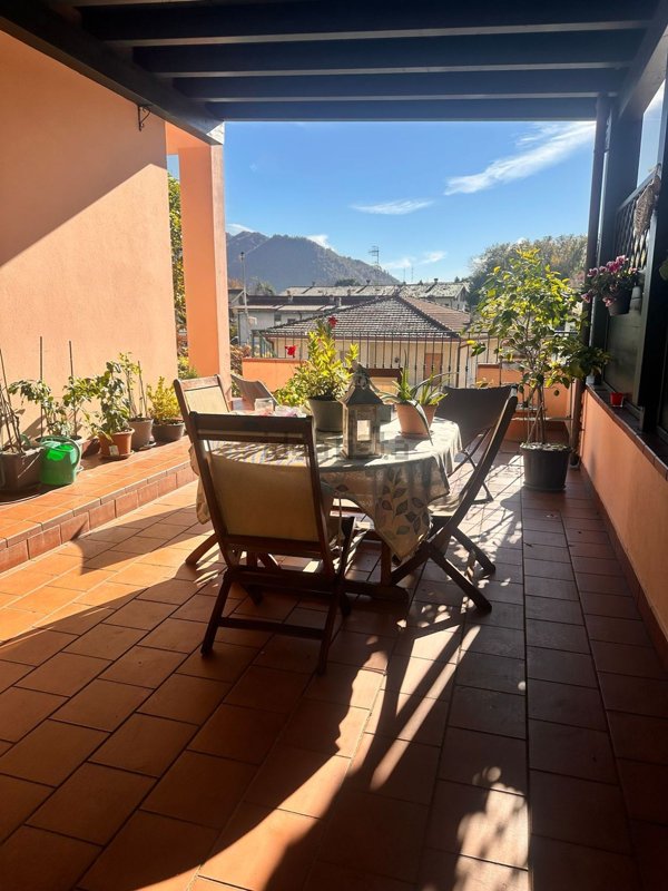 casa indipendente in vendita a Brivio